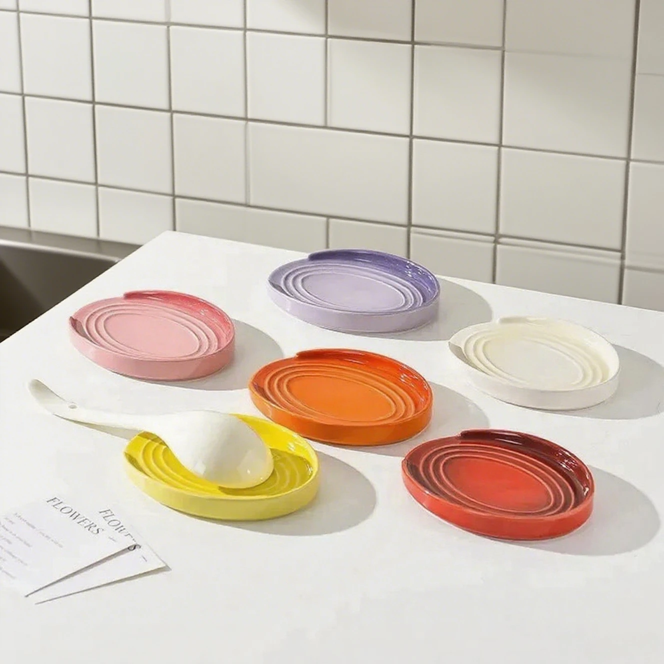Soporte de cuchara de porcelan - Kitchen Helper Gadgets reseña y precio